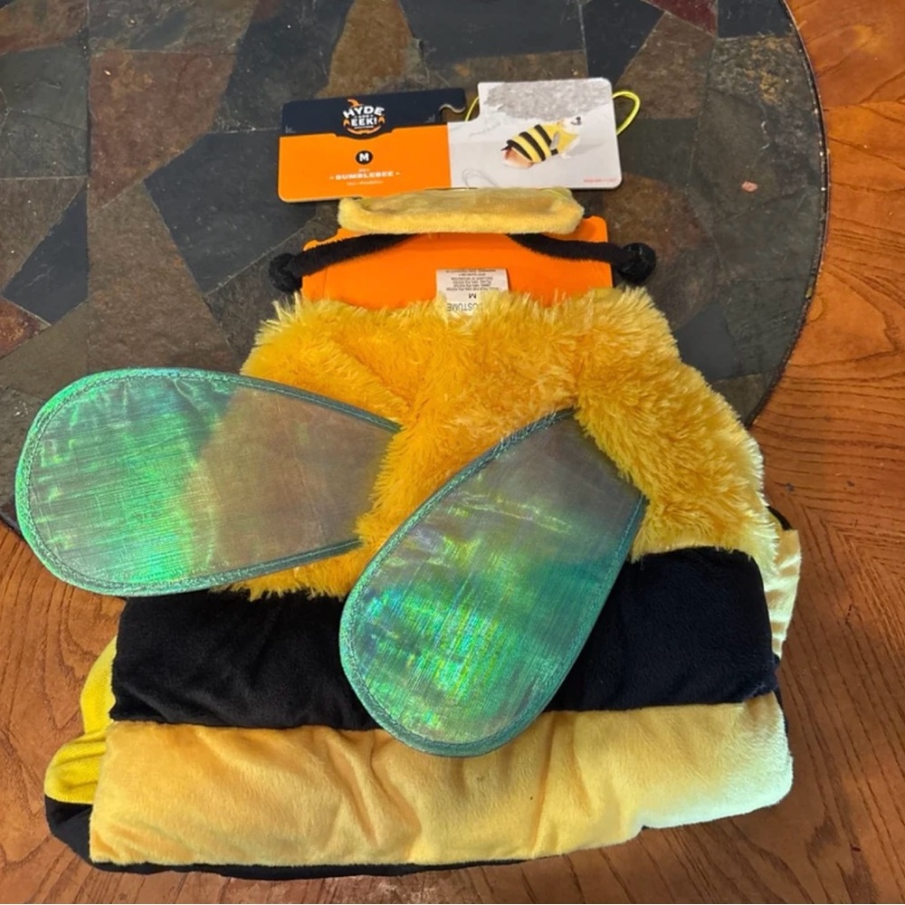 Yellow and Black Bee Costume for Pets Halloween costume